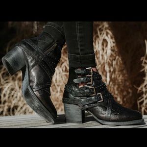 reserved Freebird Caleb